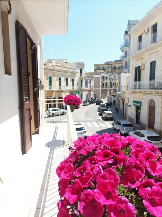 Apartamento Civico 3 Monopoli Exterior foto
