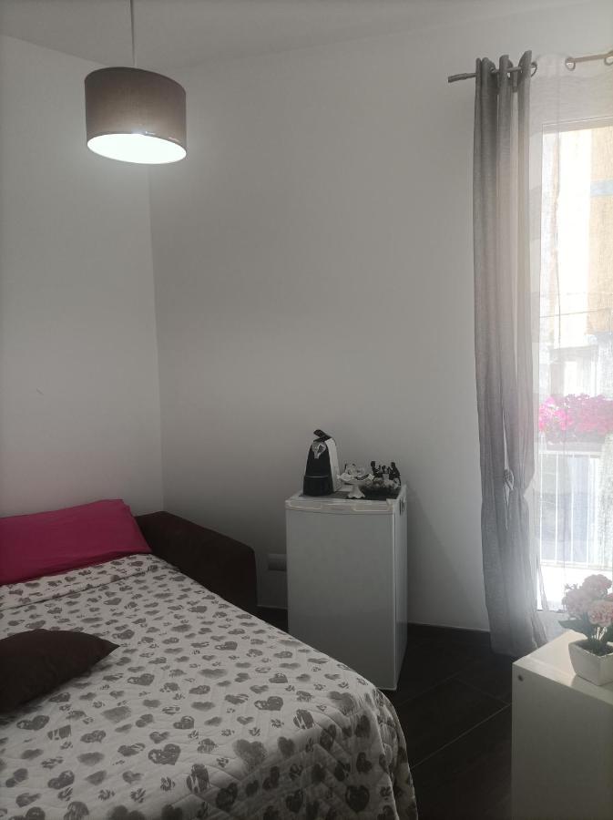 Apartamento Civico 3 Monopoli Exterior foto